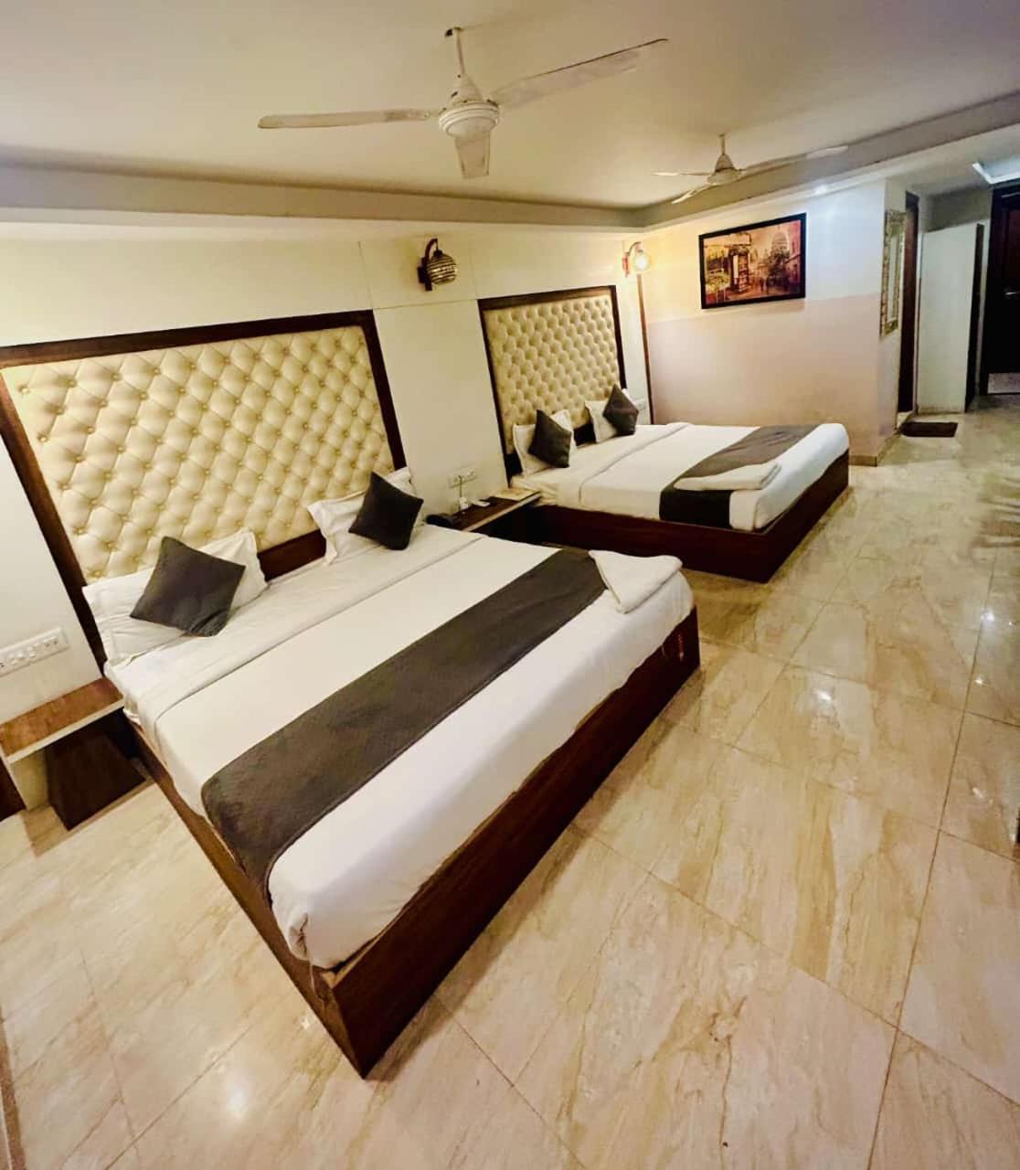 Hotel Airport City New Delhi Ngoại thất bức ảnh