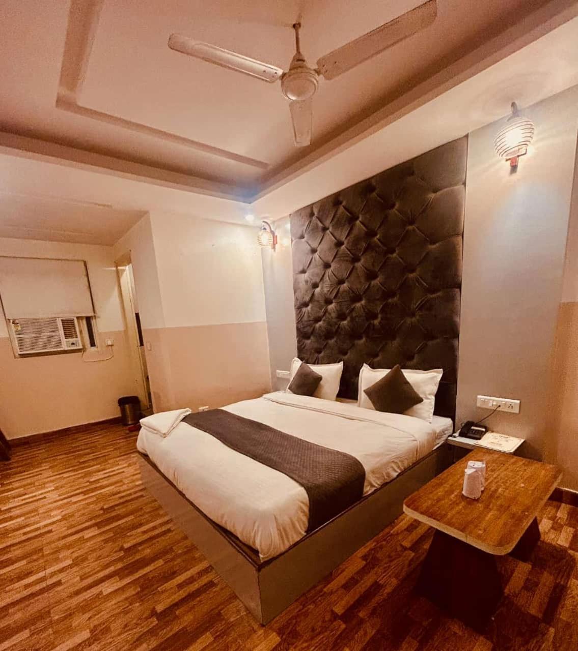 Hotel Airport City New Delhi Ngoại thất bức ảnh