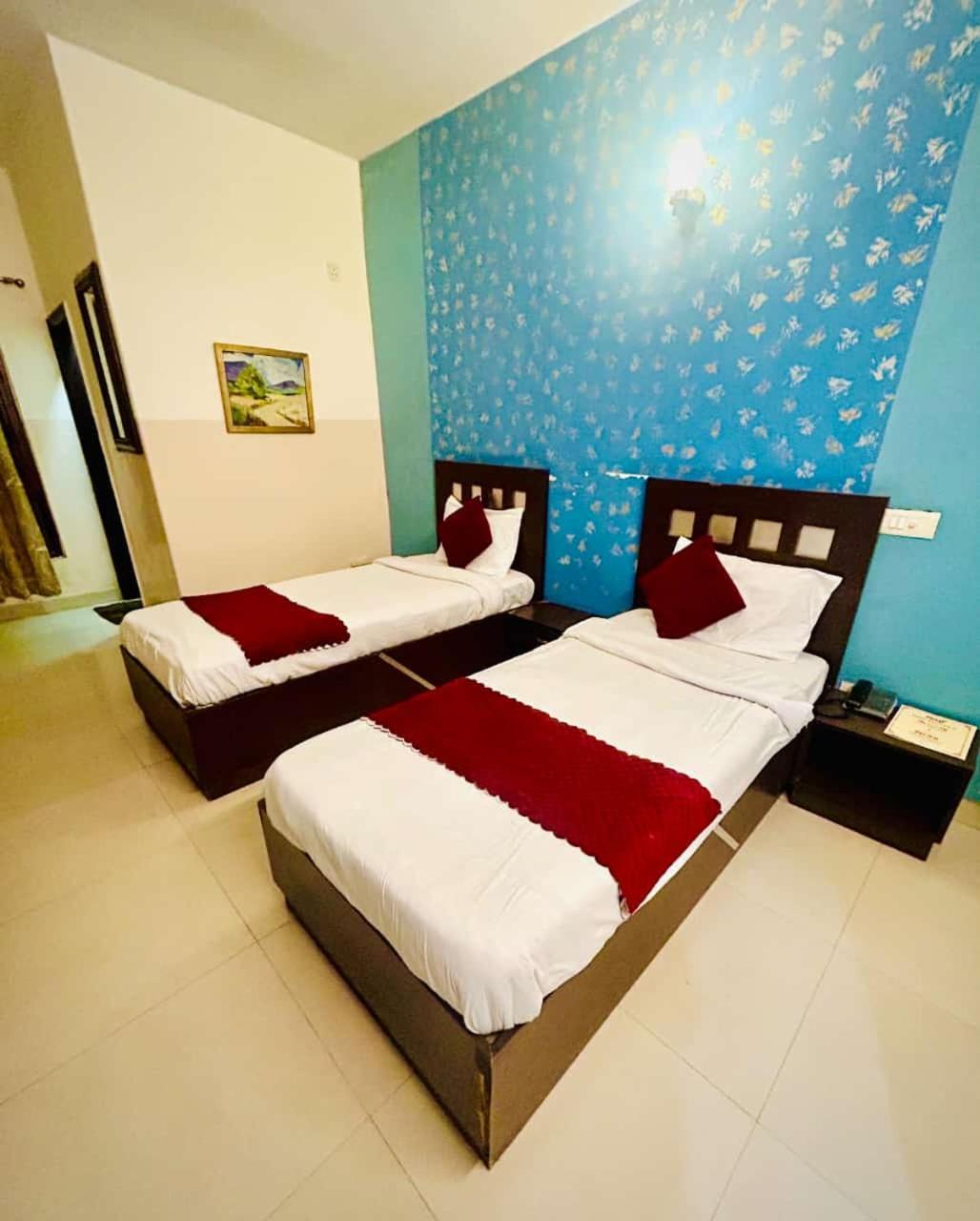 Hotel Airport City New Delhi Ngoại thất bức ảnh