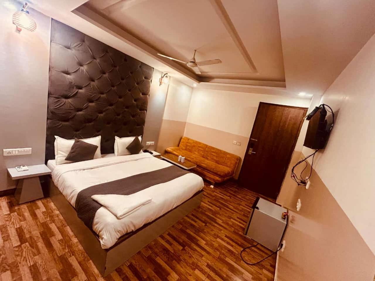 Hotel Airport City New Delhi Ngoại thất bức ảnh