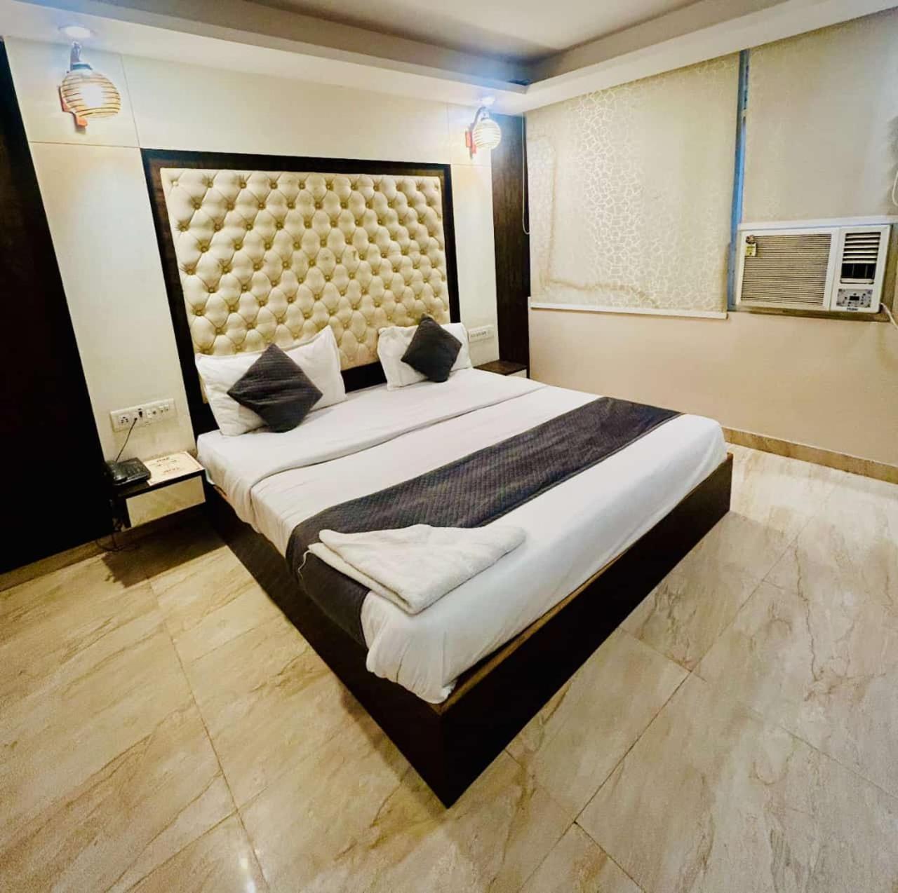 Hotel Airport City New Delhi Ngoại thất bức ảnh