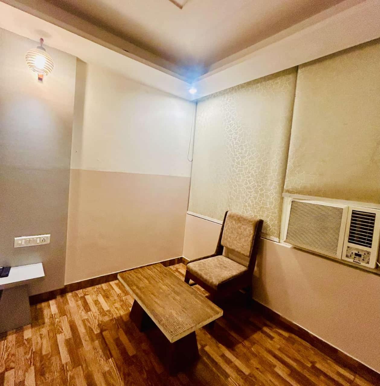 Hotel Airport City New Delhi Ngoại thất bức ảnh