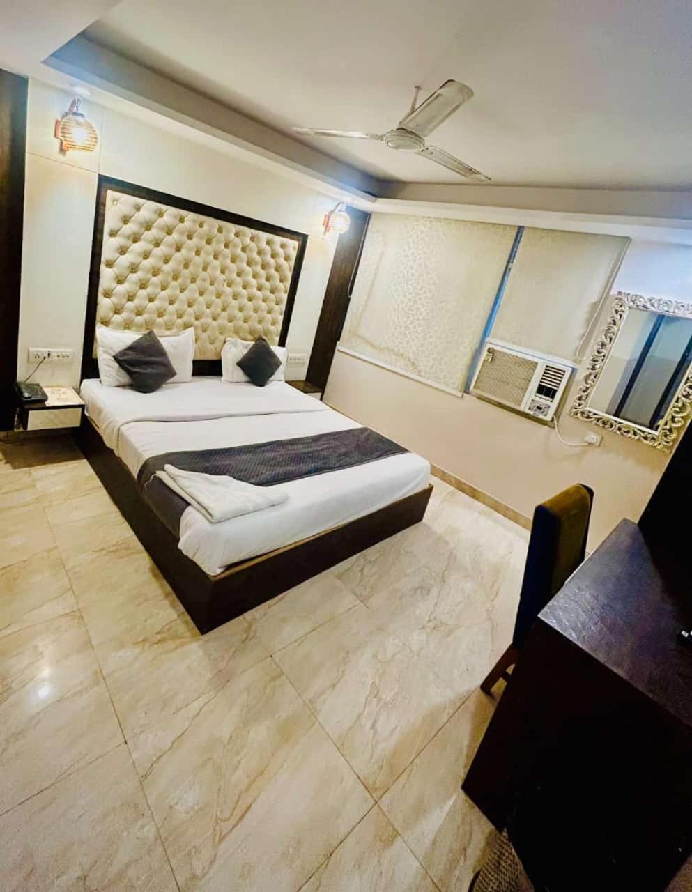 Hotel Airport City New Delhi Ngoại thất bức ảnh